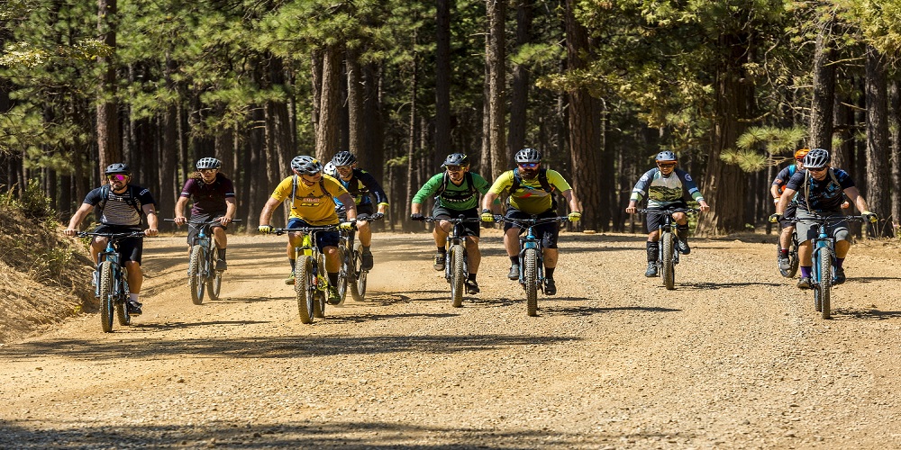5 Reglas para andar en bicicleta en grupo 3 5 Reglas para andar en bicicleta en grupo - blog - 3